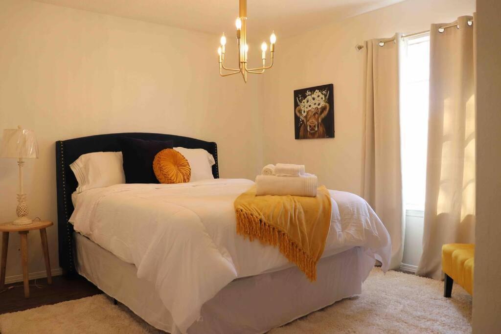 By Hwy, 3/2 , Sleeps Large Group Palo Duro Fun Villa Amarillo Ngoại thất bức ảnh